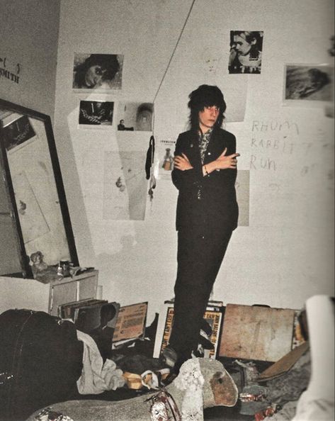 Hotel Chelsea Nyc, Patti Smith Robert Mapplethorpe, Chelsea Hotel, Robert Mapplethorpe, Patti Smith, Amy Winehouse, 인물 사진, Just Kidding, Blue Star