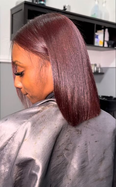 Cute Colors To Dye Your Hair Natural, Cherry Cola Hair Color On Brown Skin, Short Hair Colors Ideas, Red Hair Dye Black Women, Colored Hair On Dark Skin Women, Cherry Brown Hair Color, Burgundy Natural Hair, Dark Burgundy Hair, Burgundy Hair Dye