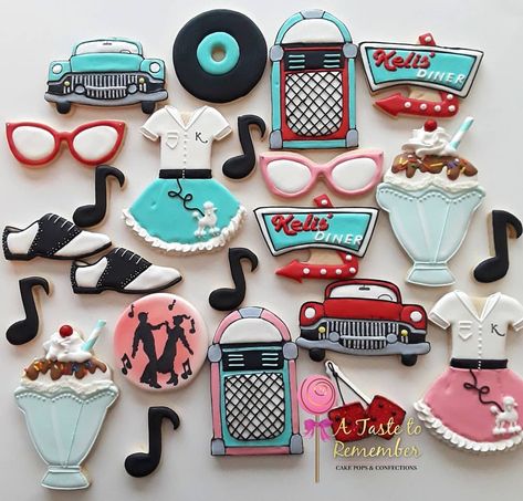 Grease Food Ideas, Grease Cookies Decorated, 50s Cookies, Birthday Dinner Ideas For Her, Grease Cake, Festa Rock Roll, Ship Cookies, Grease Theme, Music Theme Party