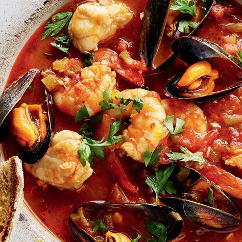 Rick Stein's Monkfish, Mussel and Prawn Stew with Char-grilled Sourdough (Cioppino) Mediterranean Fish Recipes, Rick Stein Recipes, Monkfish Recipes, Mediterranean Fish, Seafood Stew Recipes, Fish Stew Recipes, Seafood Soups, Rick Stein, Seafood Diet