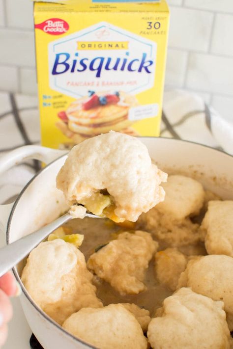 Make this easy Bisquick dumplings recipe for dinner tonight! Dumplings are delicious with beef stew, Crockpot chicken, or any hearty supper. Learn how to cook this recipe at Easy Recipe Depot. Home Made Dumplings Recipe, Chicken Dumpling Recipe, Chicken And Bisquick Dumplings, Crockpot Pork And Sauerkraut, Chicken Dumplings Easy, Bisquick Dumplings Recipe, Bisquick Recipes Dinner, Fluffy Dumpling Recipe, Chicken And Dumplin Recipe