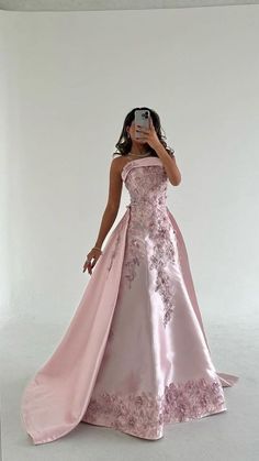 Ungodly Hour, فستان زهري, Satin Party Dress, Prom Dress Inspo, Strapless Evening Dress, Classy Wedding Dress, Evening Dress Fashion, Prom Dress Inspiration, فستان سهرة