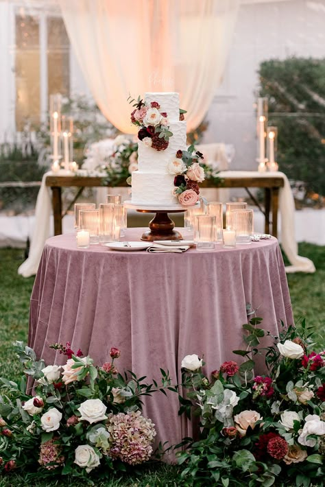 Dusty Rose Head Table Wedding, Rustic Mauve Wedding Decor, Mauve Sweetheart Table, Burgundy And Blush Wedding Centerpieces Table Settings, Mauve Table Decor, Mauve And Red Wedding, Colored Tablecloths Wedding, Mauve Wedding Table Decor, Mauve Wedding Cake