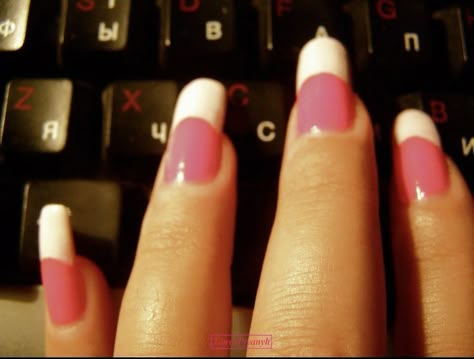 Regina George Nails, Mcbling Nails, 2000s Nails, 2000 Aesthetic, Pink Aura, Really Cute Nails, Nails Tumblr, Trashy Y2k, French Tips