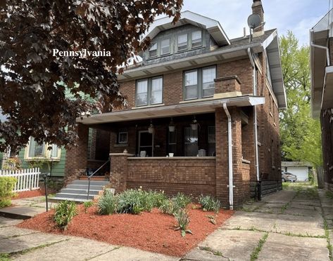 Under $150K Sunday - Circa 1921 Pennsylvania Affordable Home $128K - Old Houses Under $100K Pennsylvania Houses, Philadelphia Houses, Bethlehem Pennsylvania, College Vision Board, Houses For Sale, Bethlehem, Residential Building, Outdoor Entertaining, Built Ins