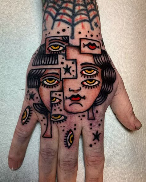 Woman Face Tattoo, Traditional Tattoo Man, Traditional Hand Tattoo, Abstract Woman Face, Hand Tattoo Designs, Face Tattoos For Women, Traditional Tattoo Inspiration, Palm Tattoos, Traditional Tattoo Sleeve