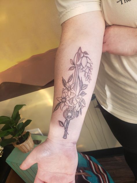 Dawn Breaker Skyrim Tattoo, Dawnbreaker Skyrim Tattoo, Skyrim Flowers Tattoo, Dawnbreaker Skyrim, Dawnbreaker Tattoo, Skyrim Flowers, Game Tattoo Designs, Skyrim Tattoo Ideas, Video Game Tattoo Ideas