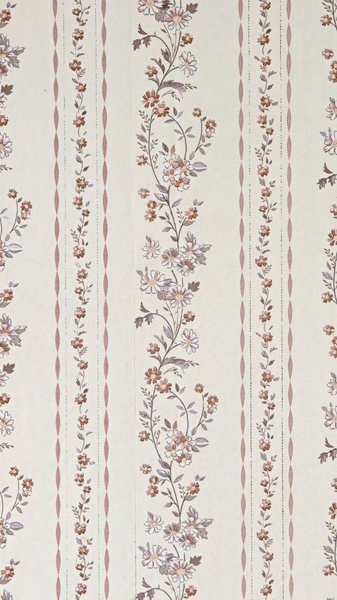 Floral Print Border Design, Grandma Wallpaper Aesthetic, Old Wallpaper Pattern, Vintage Wallpaper Floral, Vintage House Wallpaper, Antique Floral Wallpaper, Vintage Looking Wallpaper, Grandma Aesthetic Wallpaper, Grandma Wallpaper Iphone