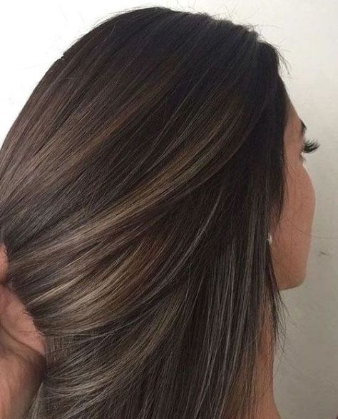 Brown Ombre Hair, Brown Hair Looks, Brown Hair Inspo, Brunette Hair With Highlights, Hair Color Light Brown, Brown Hair Balayage, Ombre Hair Color, Brown Hair With Highlights, Hair Color Balayage