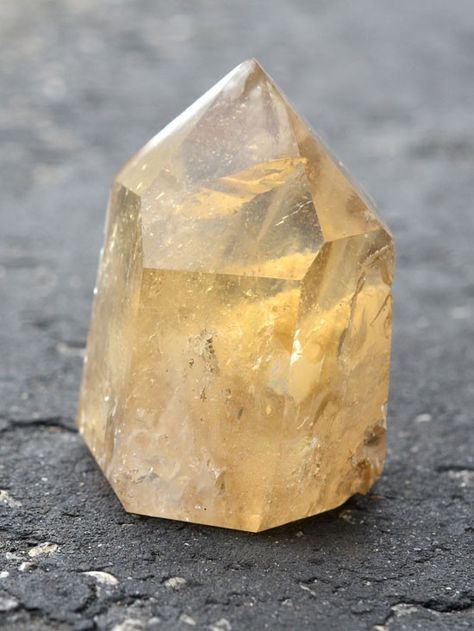 Smoky Citrine, Manipura Chakra, Feng Shui Crystals, Success Manifestation, Crystal Guide, Manifest Abundance, Spiritual Meditation, Crystal Energy, Abundance Affirmations