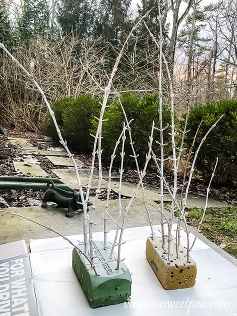 Christmas Twigs In Vase, Tall Wedding Centerpieces With Branches Winter Wonderland, Spray Painted Tree Branches, Frozen Tree Branches, Snowflake Floral Arrangements, Centerpiece With Branches, Foam Board Christmas Decorations Diy, Twigs And Branches Decor Christmas, White Branches Decor Winter Decorations