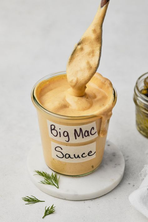 High Protein Big Mac Sauce Recipe (McDonald's Copycat) - Healthy Little Peach Big Mac Sauce With Greek Yogurt, Copycat Big Mac Sauce Mcdonald's, Big Mac Sauce Keto, Special Sauce For Burgers Big Mac, Low Carb Big Mac Sauce, Big Mac Sauce Healthy, Greek Yogurt Big Mac Sauce, High Protein Sauce For Chicken, High Protein Big Mac Bowl