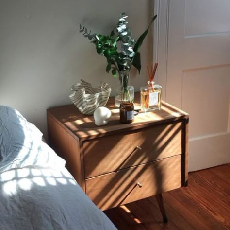 Brown Nightstand Decor, Windowsill Decor Ideas, Nightstand Decor Bedroom, Bedroom Windowsill, Windowsill Decor, Brown Nightstand, Windows Bedroom, Bedside Table Decor, Tall Windows