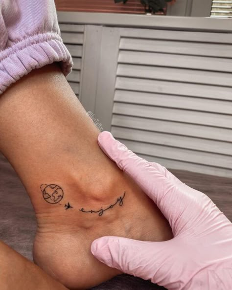 Travel Tattoo Small Ankle, Globe Tattoo, A Small Tattoo, Airplane Tattoo, Globe Tattoos, Tato Minimal, Airplane Tattoos, Script Tattoo, Ankle Tattoos For Women