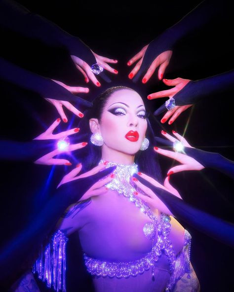 Violet Chachki (@violetchachki) • Instagram photos and videos Drag Photography, Ballroom Aesthetic, Men Wearing Makeup, Burlesque Fashion, Crazy Horse Paris, Drag Fashion, Cartoon Inspiration, Violet Chachki, Drag Queen Makeup