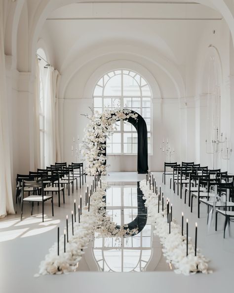 The concept of a black and white chamber wedding 🤍🩶🖤 #mg_eventdesign Black And White Floral Wedding Arch, White And Black Wedding Ceremony, White Wedding Arch Ideas, Black Wedding Aisle, Small Indoor Wedding, Wedding White Decor, Black And White Wedding Decorations, Wedding Ideas Black And White, All White Wedding Decor