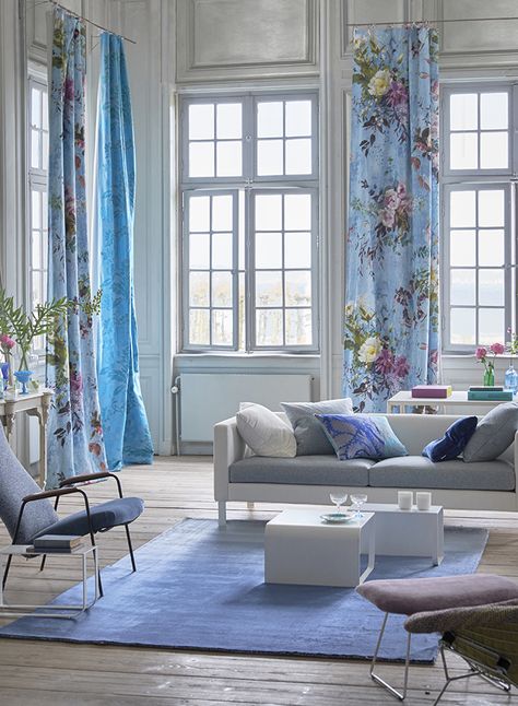 Designers Guild Jardin des Plantes collection Designers Guild Interiors, Designers Guild Curtains, Tricia Guild, Luxury Floor, Blue Rooms, Maximalism, Style At Home, Designers Guild, Luxury Fabrics