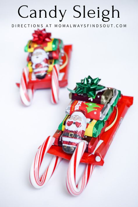 Santa Sleigh Candy, Candy Sleighs, Fun Homemade Gifts, Candy Train, Christmas Candy Crafts, Candy Sleigh, Christmas Tree Ornament Crafts, Candy Cane Sleigh, Diy Christmas Candy