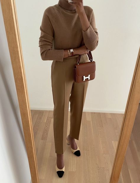 Networking Event Outfit, Corporate Attire Women, Event Outfit Ideas, Look Working Girl, Classy Business Outfits, Business Professional Outfits, Look Office, Chic Business Casual, Fest Outfits