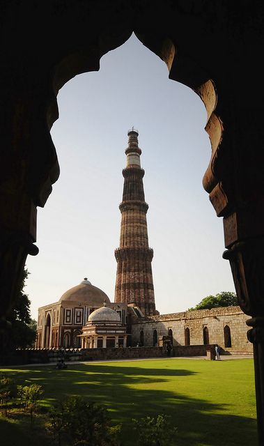 Qutub Minar, New Delhi by Mukul Banerjee (www.mukulbanerjee.com), via Flickr Qutub Minar Captions, Qutub Minar Aesthetic, Rajput King, Imam Zamin, Alauddin Khilji, Qutb Minar, Old Monuments, Delhi Aesthetic, Qutab Minar