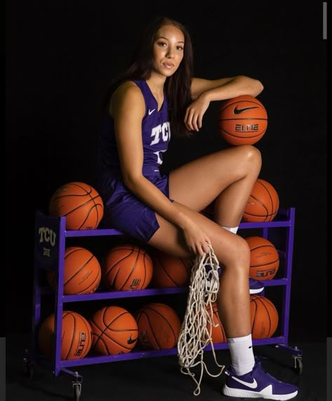 Multi Sport Senior Pictures Photo Ideas, Cheer Pictures Basketball Photo Ideas, Basketball Manager Poses, Sports Management Graduation Pictures, Senior Sports Pictures Volleyball, Basketball Senior Pictures In Gym, Senior Basketball Picture Ideas, Basketball Picture Poses, Basketball Photography Ideas