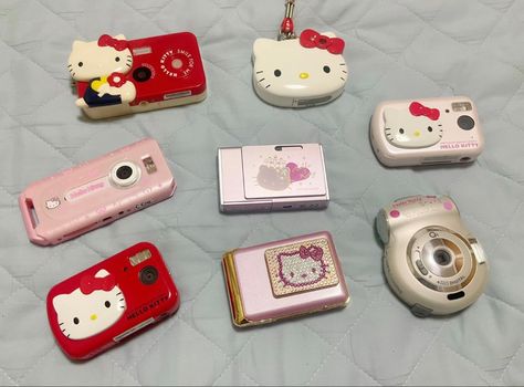 Hello Kitty Digital Camera, Sanrio Camera, Hello Kitty Camera, Aesthetic Sanrio, Kitty Aesthetic, Cute Camera, Retro Gadgets, Nintendo Switch Accessories, Hello Kitty Stuff