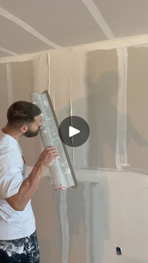 3.8K views · 9.5K reactions | 1st coat with plus 3. Using my 32 inch skimming blade to make it nice and flat 💪🏼 #drywallfinisher #howto #construction #trade #foryou | Joseph Nungester | the_drywall_bodybuilder · Original audio Dry Wall Ceiling Design, Drywall Construction, Wallpaper Tools, Drywall Tools, Craftsman Style Homes, Wood Works, Use Me, Craftsman Style, Drywall