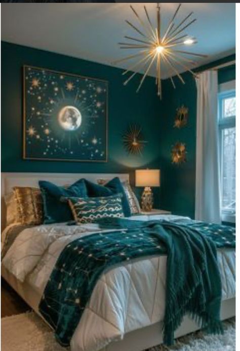 Emerald Green Home Decor Interior Design, Space Theme Apartment, Deco Paint Bed Design, Colorful Modern Bedroom Ideas, Jewel Tone Guest Room, Star Theme Bedroom, Celestial Bedroom Decor Diy, Whimsicle Bedroom, Bedroom Ideas Stars