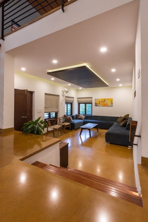 Living Room Kerala, Kota Stone Flooring, Kerala Homes, Chettinad House, Kerala Home, Kerala House, Design Ceiling, Indian Home Design, Indian Home Interior