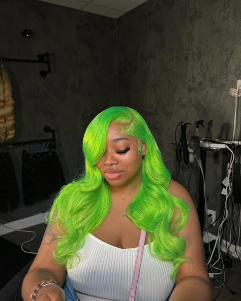 Hairriloves™ | This lime green 💚 YES THIS GREEN INSTALL ATE!! @deetoohollywood #limegreen #greenhair #greenhairdontcare #sidepart #hdlacewig… | Instagram Green Lace Front Wigs Black Women, Lime Green Hair Black Women, Lime Green Wig Black Women, Light Green Wig, Lime Green Lace Front Wig, Lime Green Hair, Lime Green Wig, Slime Green Wig, Neon Green Wig