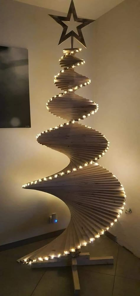 Pallet Trees, Spiral Christmas Tree, Pallet Tree, Contemporary Christmas Trees, Christmas Decor Inspiration, Contemporary Christmas, Wooden Christmas Trees, Wood Turning, Christmas Trees