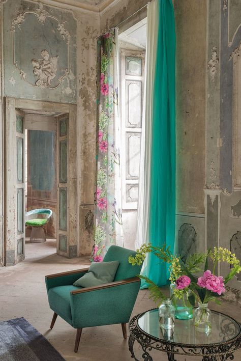 DESIGNERS GUILD AUTUMN / WINTER 2014 COLLECTION English Eclectic, Boho Styl, Trendy Living Rooms, Design Del Prodotto, Green Decor, Designers Guild, Design Case, Beautiful Space, 인테리어 디자인