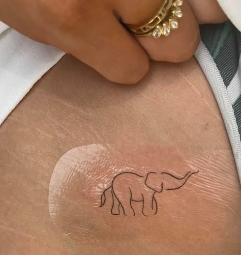 Big And Small Elephant Tattoo, Patchwork Elephant Tattoo, Elephant Tattoos Friendship, Matching Elephant Tattoos Friends, Elephant Micro Tattoo, Aesthetic Elephant Tattoo, Elephant Tattoos Small Simple, South Africa Tattoos For Women, Elephant Small Tattoo