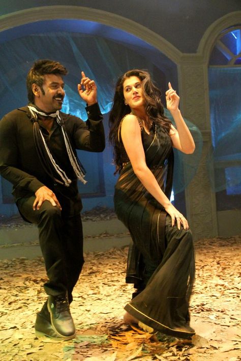 Kanchana 2, Raghava Lawrence, Hot Sarees, Tapsee Pannu, Taapsee Pannu, Indian Star, 8k Wallpaper, Insta Profile