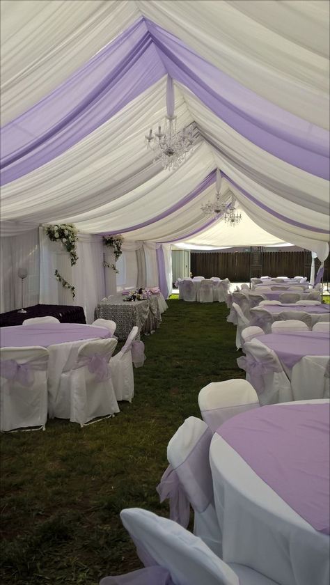 Purple Quinceanera Table Decorations, Quince Decorations Ideas At Home, Quinceanera Simple Decorations, Quince Ideas Outdoor, Quinceanera Decorations Ideas Purple, Lilac Debut Theme, Purple Quinceanera Theme Outdoor, Lavander Theme Debut, Light Purple And White Quinceanera Theme