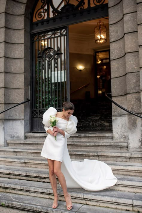 Dune Dress, Short Wedding Dress Vintage, Puff Sleeve Wedding Dress, Civil Wedding Dress, Registry Wedding, Registry Office Wedding, San Francisco Engagement, Nyc Elopement, Contemporary Bride