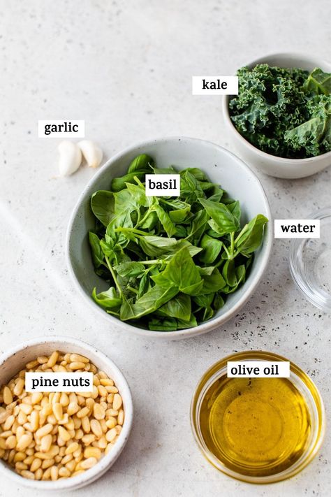 Kale Pesto Pasta, Kale Pesto Recipe, Healthy Pesto, Kale Pasta, Pesto Recipes, Easy Delicious Dinners, Kale Pesto, Kale Recipes, Pasta Night