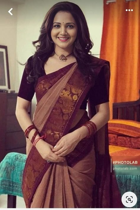 Divyadarshini In Saree, Saree Blouses Designs, Indian Sari Dress, Pattu Saree Blouse Designs, Cotton Saree Designs, Indian Saree Blouses Designs, Simple Sarees, Silk Saree Blouse Designs, Indian Fashion Saree