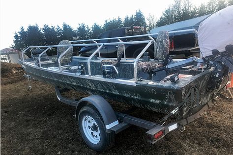 Duck Boat Blinds, Boat Blinds Duck, Duck Blind Boat, Duck Boat Blind Diy, Jon Boat Duck Blind, Duck Boat Ideas, Duck Blinds, Duck Hunting Blinds, Duck Blind Plans