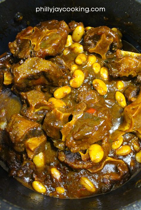 Jamaican Oxtails Recipe Authentic Oxtail Recipes Jamaican, Jamaican Oxtail Recipes, Oxtail Recipes Jamaican, Jamaican Oxtails, Oxtails Recipe, Recipes Jamaican, Ox Tails, Oxtail Stew Recipe, Jamaican Oxtail