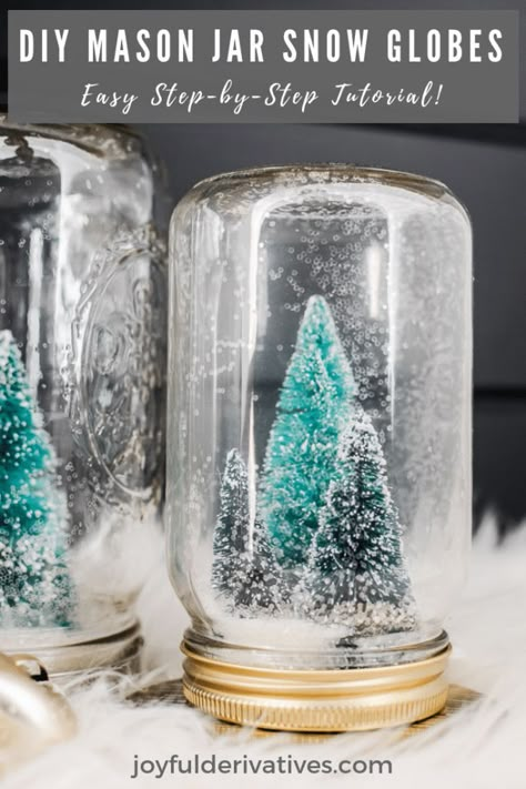 Jar Snow Globes, Snow Globe Mason Jar, Mason Jar Snow Globe, Snow Globe Diy, Diy Christmas Pictures, Homemade Snow Globes, Globe Diy, Jul Diy, Jars Snow