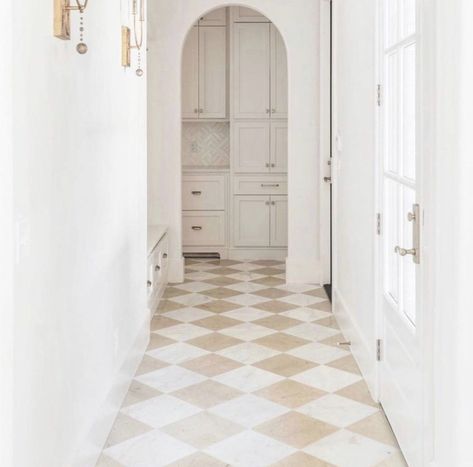 Tan And White Checkered Floor, Checkered Floor Kitchen, Harlequin Tile, Checkered Flooring, Color Tiles, Entryway Flooring, Tiled Hallway, Checkerboard Floor, Laundry Room Flooring