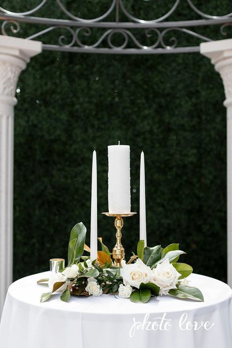 Unity Candle Table Decor, Wedding Unity Candle Ideas, Candle Ceremony Wedding, Wedding Candles Ceremony, Unity Candle Table, Unity Candle Ideas, Gold Summer Wedding, Wedding Ceremony Unity Candle, Candle Lighting Ceremony