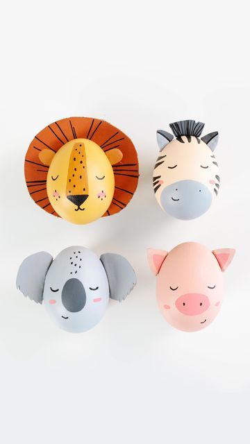 Kathryn on Instagram: "DIY Animal Easter Eggs! 🐣 A sweet little collab with @olliella to make some matchy matchy Easter eggs to go with their brand new range of cozy dinkums ☺️. Now I know it’s plying favourites but my fav is the lion 🦁 You can find a full@set of instructions for these up on Olli Ella’s blog now ☺️ #wearecardboardfolk #averycardboardeaster #cardboardfrafts #eastercraft #eastercrafts #eastereggs #paintedeastereggs #easteractivities #diyeaster #easterdecor #kidscraft #kidscraf Eggs To Go, Easter Egg Scavenger Hunt, Animal Easter Eggs, Funny Easter Eggs, Easter Eggs Kids, Easter Egg Art, Olli Ella, Easter Egg Basket, Easter Egg Dye