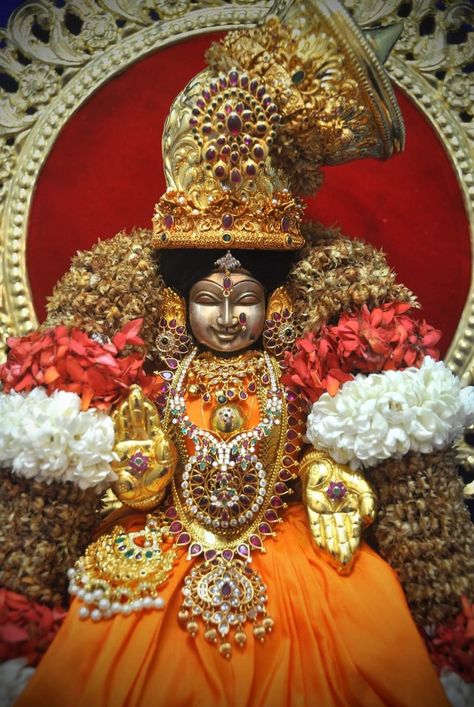 Amman Photos, Godess Laxmi, Tirumala Venkateswara, Shakti Maa, Shakthi Devi, Venkateswara Temple, Lakshmi Idol, Hindu Statues Goddesses, Maha Lakshmi