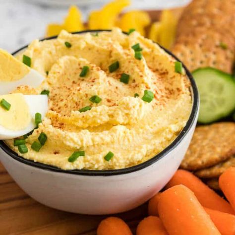 Deviled Egg Dip - Take Two Tapas Deviled Egg Dip, Egg Dip, Boat Dip, Classic Deviled Eggs, Recipes Eggs, Awesome Appetizers, Delicious Dips Recipes, Easy Dip, Cranberry Cream Cheese