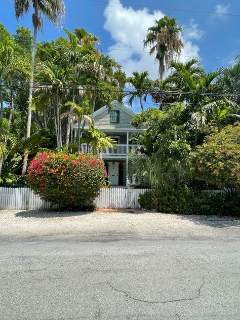 This home on Washington Street is located in the Casa Marina Area. A large yard, tropical landscaping, beautiful pool in the backyard and an enclosed garage which is rare for Key West. Florida Keys living at its best. Gary McAdams, Key West Realtor, 305-731-0501. #keywest #keywestrealestate #keywestrealtor #garymcadams #garymcadamsrealtor #FloridaKeysRealEstate #MLS #homesforsale #garymcadamskeywest #realestate #keywestflorida #floridakeys Enclosed Garage, Large Yard, Washington Street, Beautiful Pools, The Florida Keys, Key West Florida, Tropical Landscaping, Florida Keys, Key West