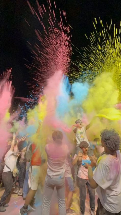 #color #colorful #powder #party #nightlife #teenagerposts #bucketlist #aesthetic Holi Party Aesthetic, Holi Birthday Party Ideas, Color Powder Party, Fete Aesthetic, Nostalgic Summer Aesthetic, Project X Party Aesthetic, Bucketlist Aesthetic, Holi Aesthetic, Fiesta Aesthetic