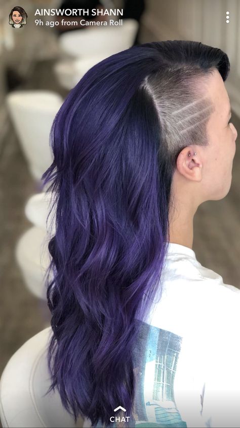 Purple Perfection Indigo Purple Hair, Indigo Hair, Hair Doo, Androgynous Hair, Hair Color Inspiration, Hair Inspiration Color, Rainbow Hair, Dream Hair, Cortes De Cabello