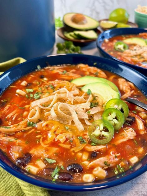 Turn leftover Thanksgiving turkey into amazing tortilla soup. Here's how. Tortilla Soup Crockpot, Easy Tortilla Soup, Turkey Tortilla Soup, Turkey Taco Soup, Slow Roasted Turkey, Tortilla Soup Easy, Chicken Tortilla Soup Easy, Leftover Thanksgiving, Mexican Night